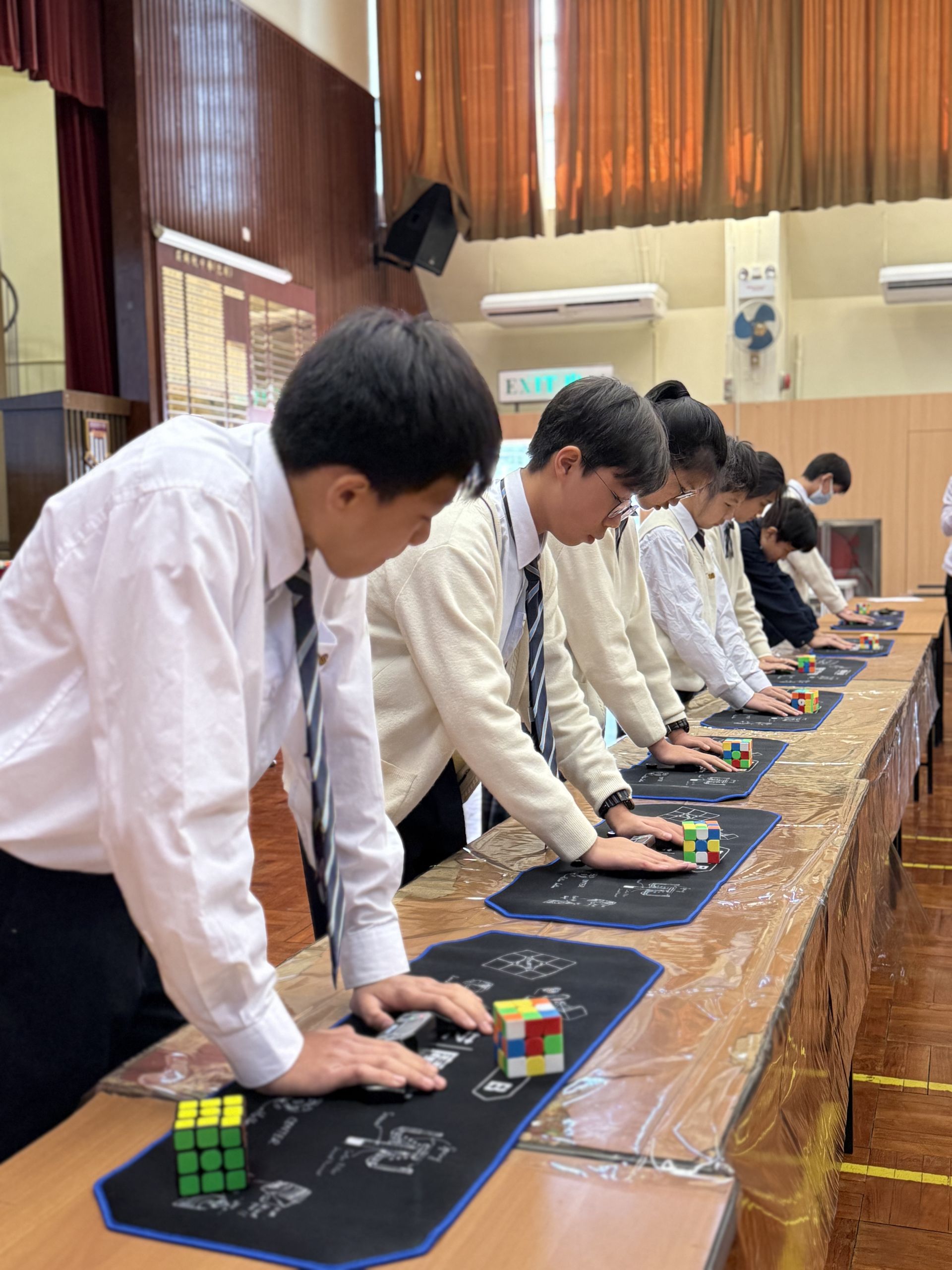 「扭計骰比賽」