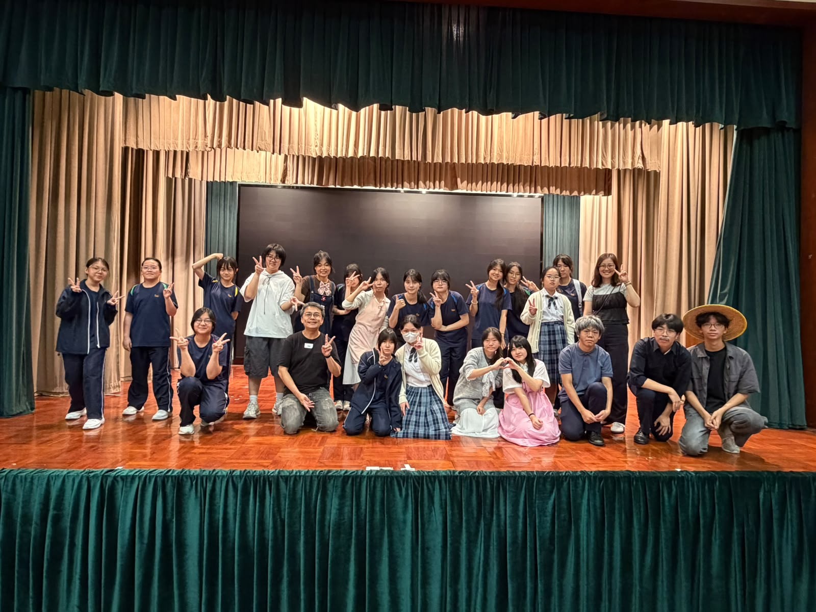戲劇組演出
